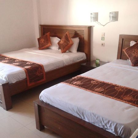 Graha Dewata Hotel Juwana Kudus ภายนอก รูปภาพ
